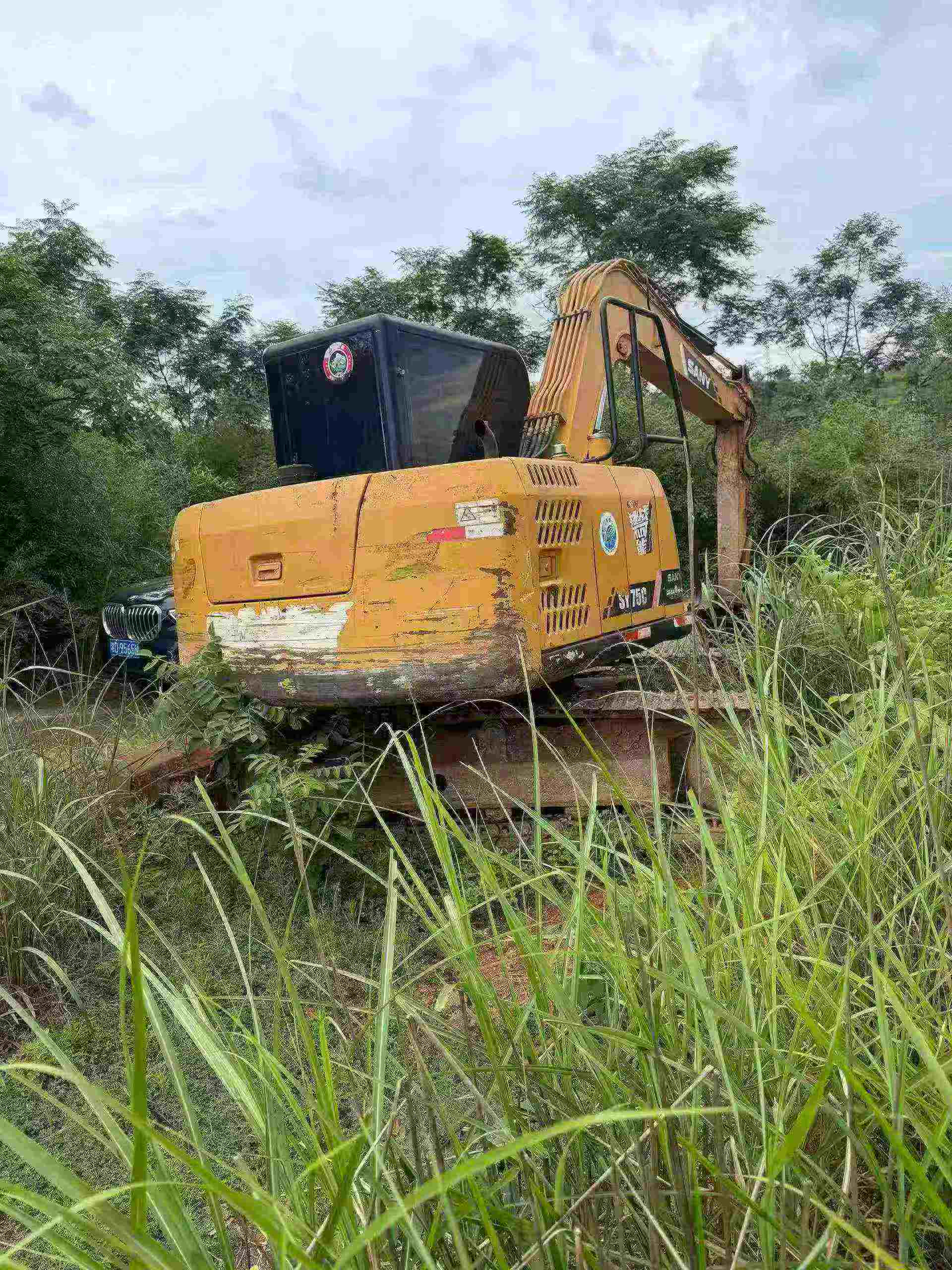 Buy Sany SY75 Used Excavator / 3