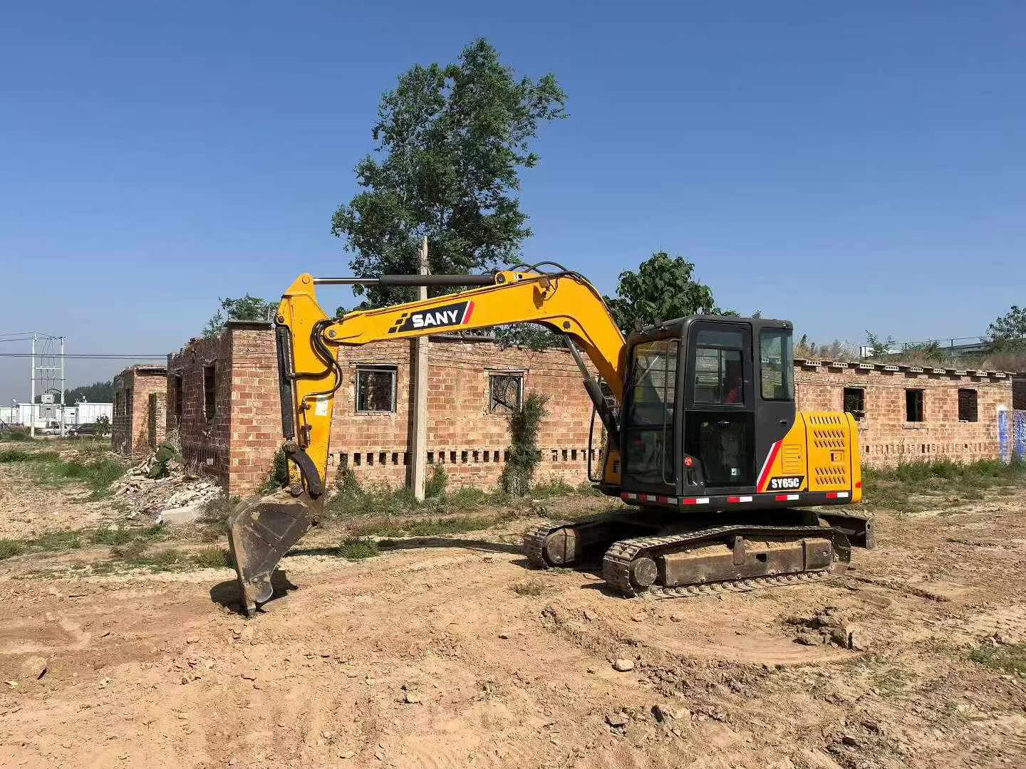 Buy Sany SY65C Used Excavator / 3 Buy Sany SY65C Used Excavator / 3