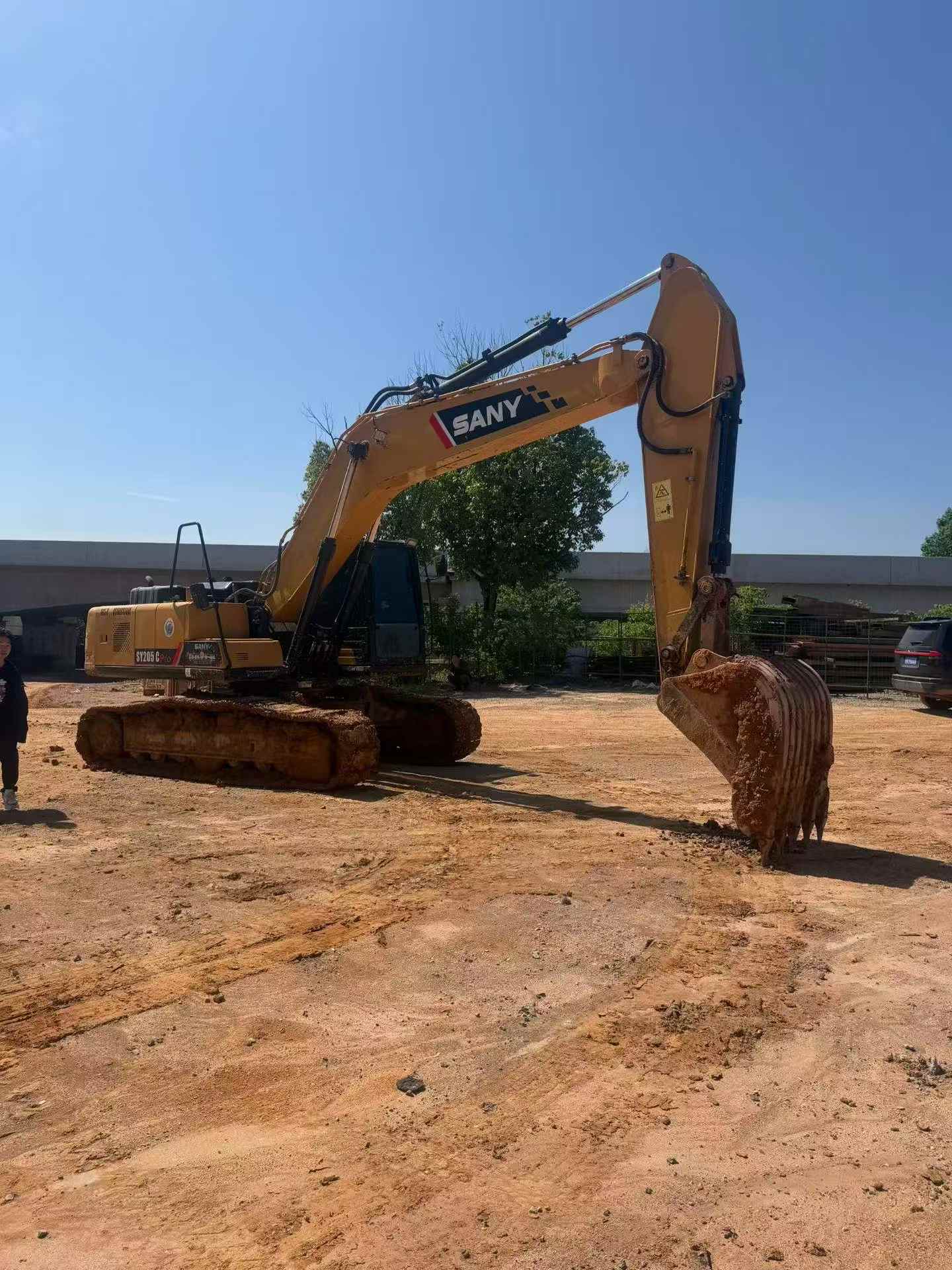 Buy Sany SY205C Used Excavator / 1