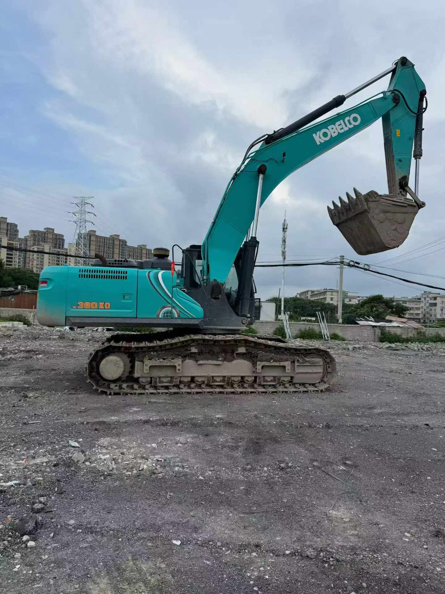 Buy Kobelco SK380-8 Used Excavator / 1