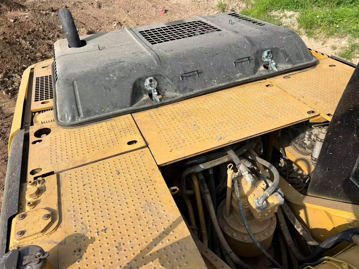 Buy Caterpillar 324D Used Excavator / 5 Buy Caterpillar 324D Used Excavator / 5