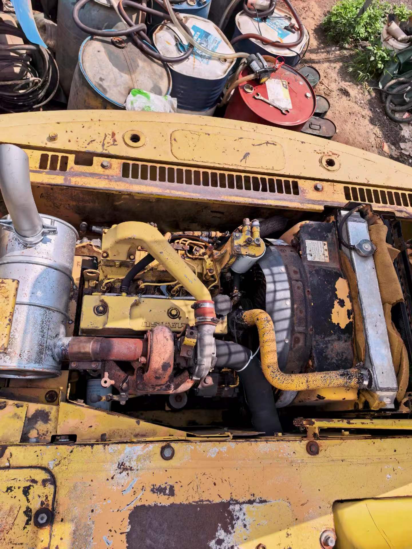Buy Komatsu PC120-6 Used Excavator / 5 Buy Komatsu PC120-6 Used Excavator / 5