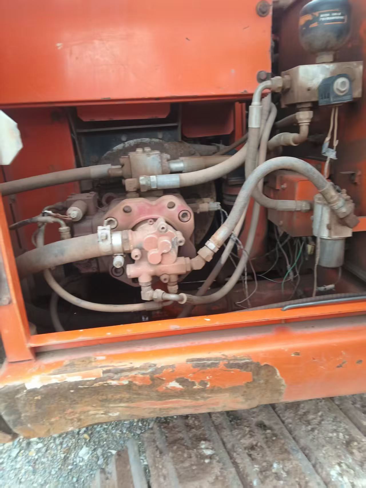 Buy Doosan DH150 Used Excavator / 2 Buy Doosan DH150 Used Excavator / 2