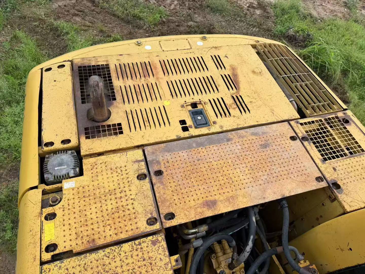 Buy Caterpillar 320C Used Excavator / 4 Buy Caterpillar 320C Used Excavator / 4