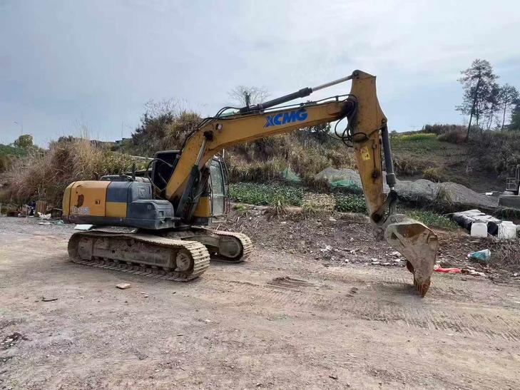 Buy XCMG Used Excavator / 1