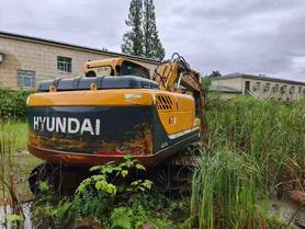 Buy Hyundai R150-7 Used Excavator / 2 Buy Hyundai R150-7 Used Excavator / 2