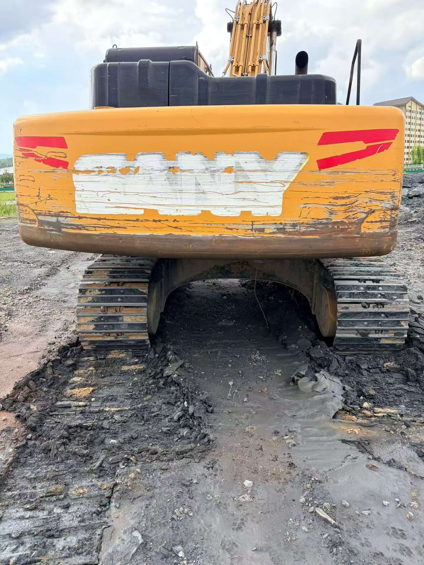 Buy Sany SY205C Used Excavator / 2 Buy Sany SY205C Used Excavator / 2