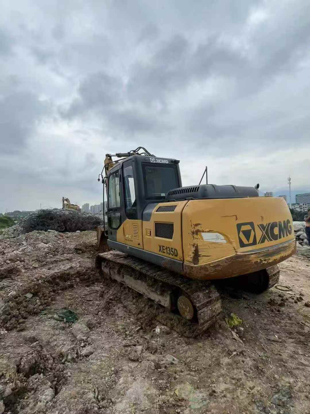 Buy XCMG Used Excavator / 9 Buy XCMG Used Excavator / 9