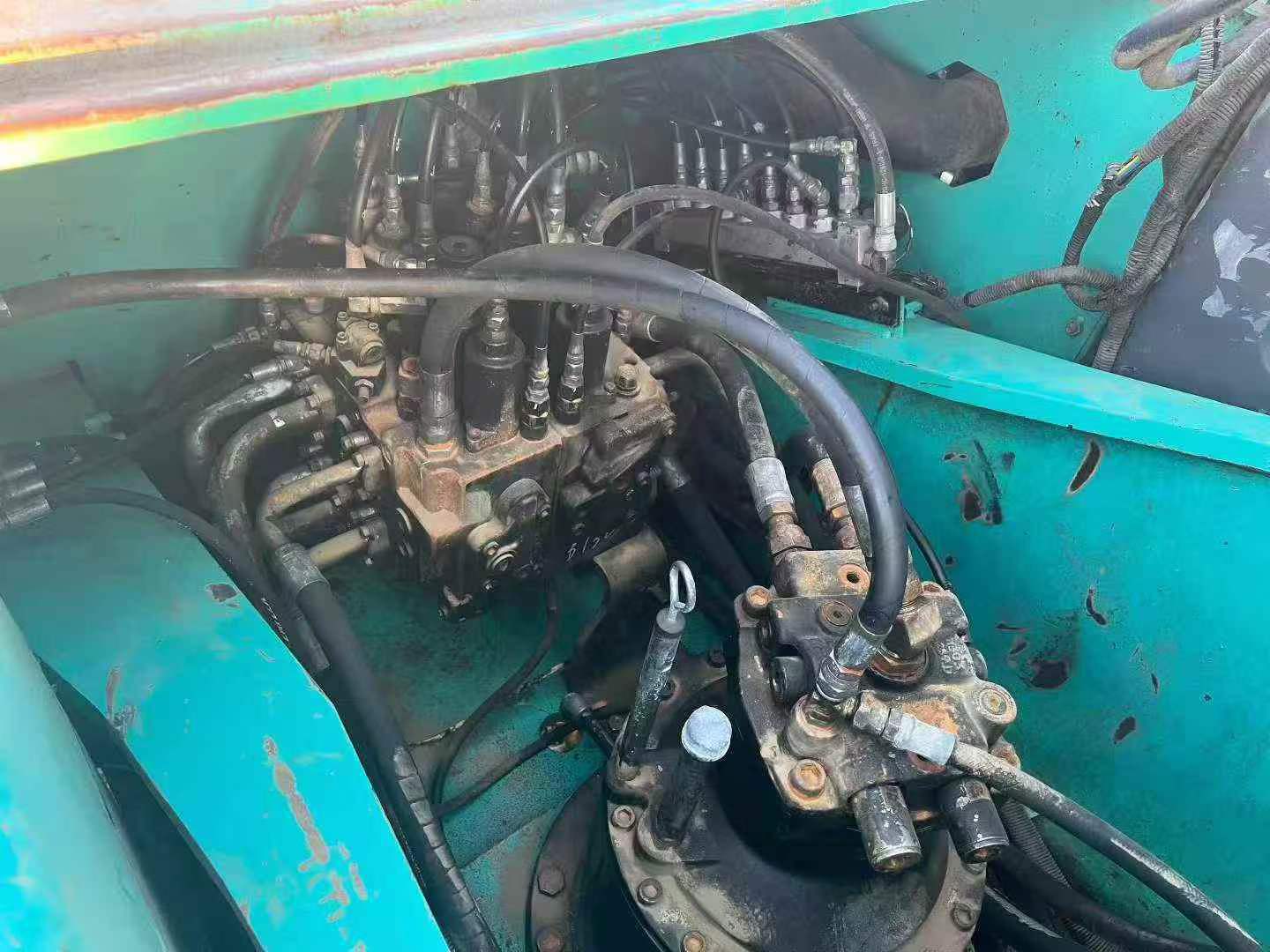 Buy Kobelco SK260 Used Excavator / 9 Buy Kobelco SK260 Used Excavator / 9