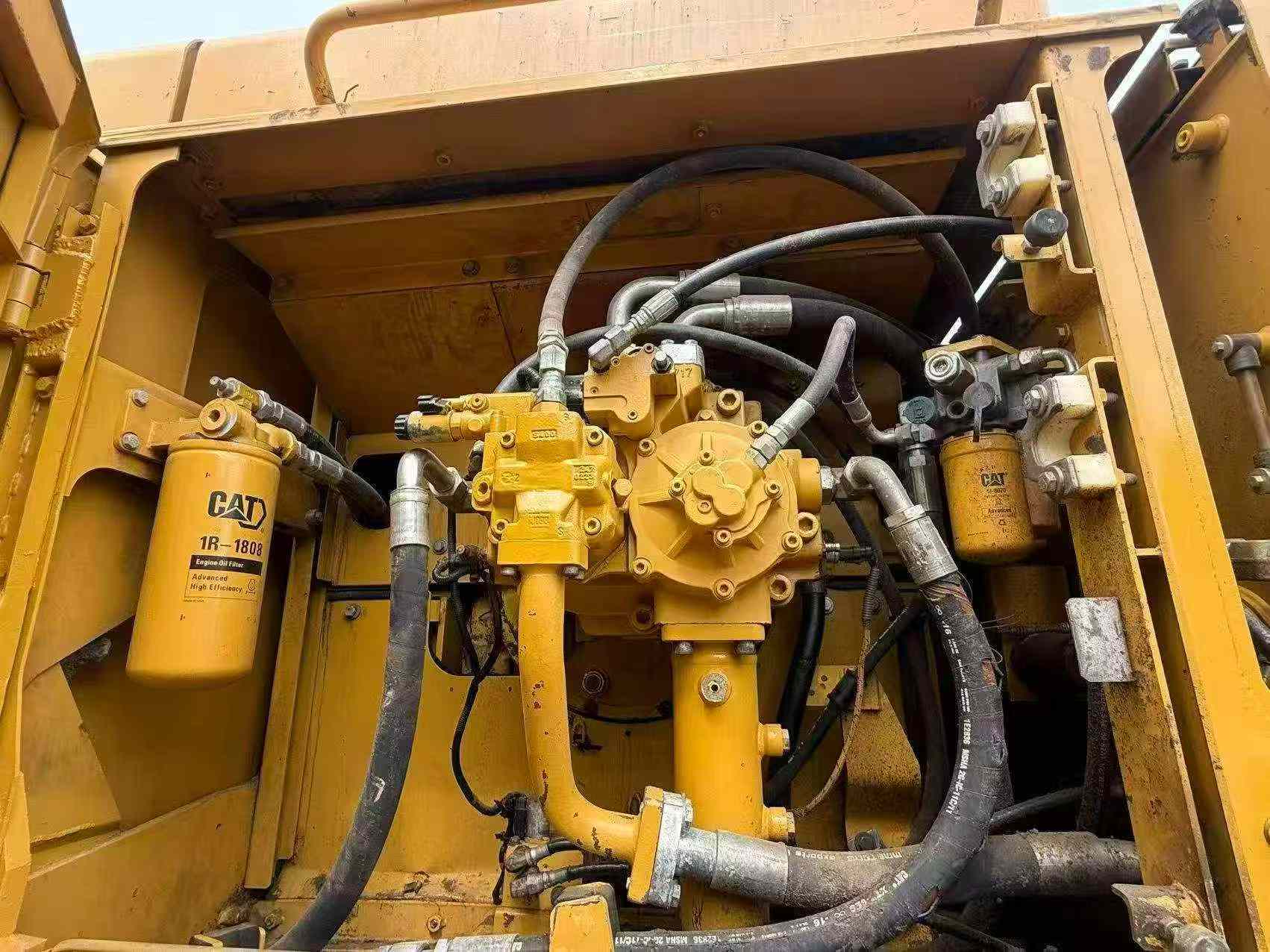 Buy Caterpillar 349E Used Excavator / 7 Buy Caterpillar 349E Used Excavator / 7