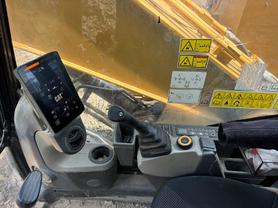 Buy Caterpillar 323 Used Excavator / 3 Buy Caterpillar 323 Used Excavator / 3