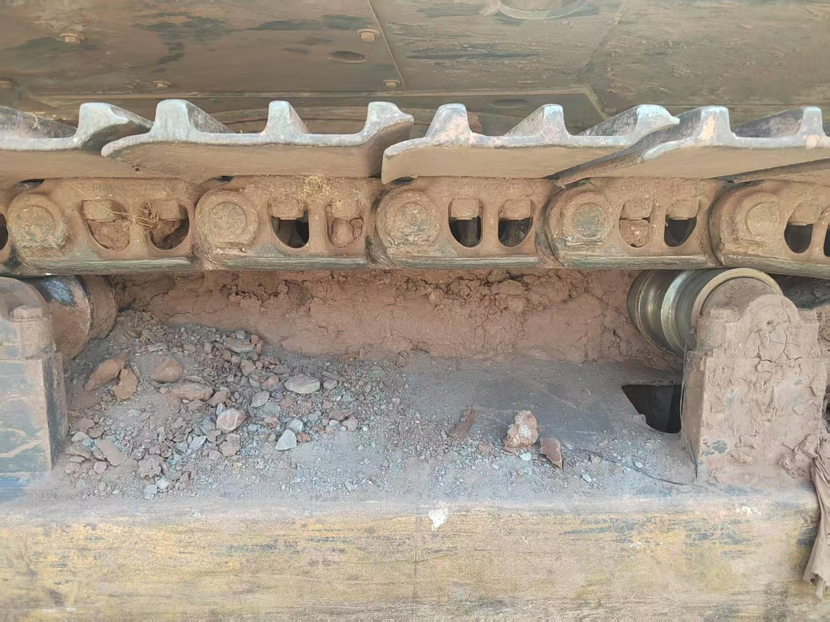 Buy XCMG LW200 Used Excavator / 3 Buy XCMG LW200 Used Excavator / 3