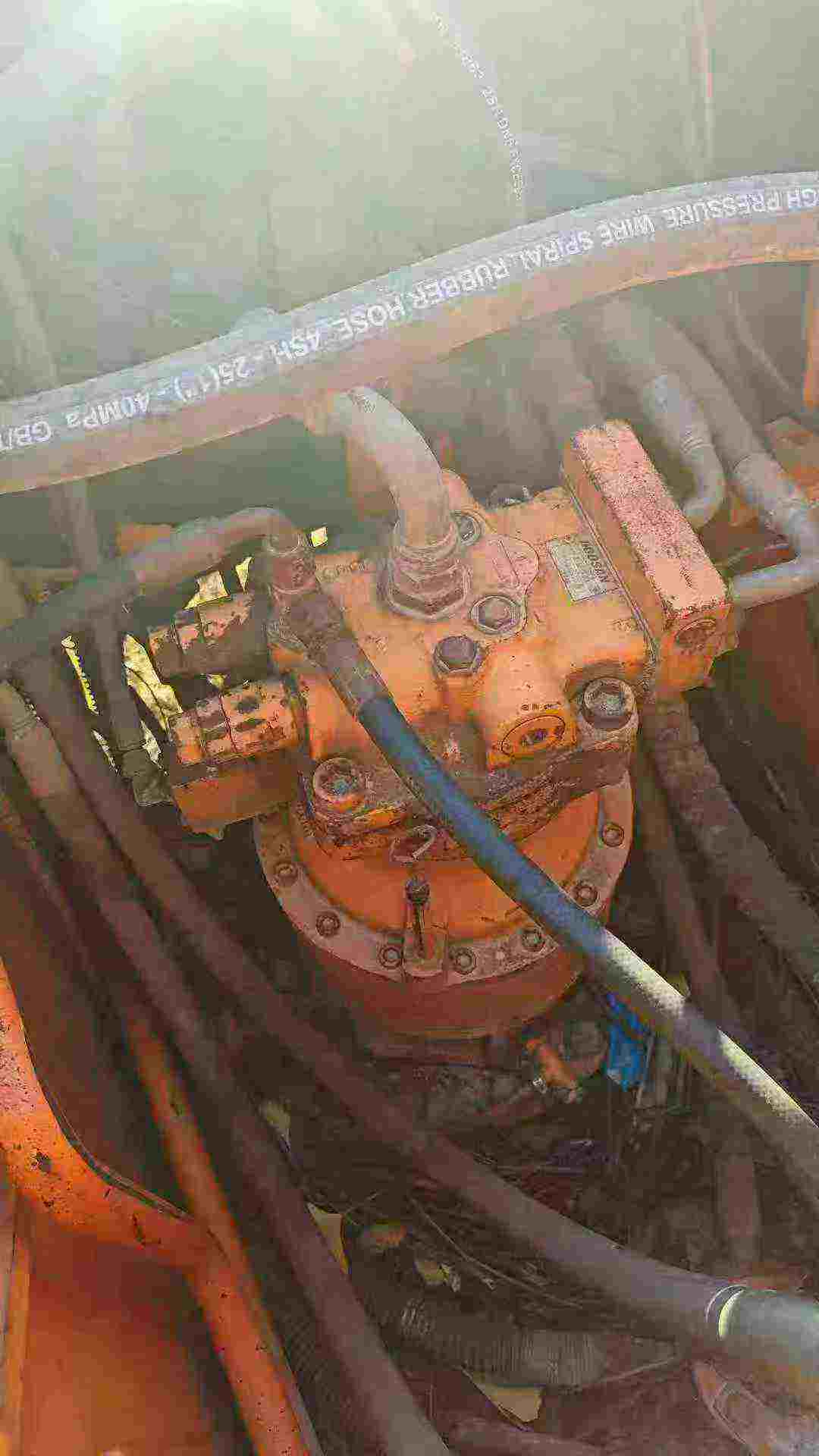 Buy Doosan DH215-7 Used Excavator / 3 Buy Doosan DH215-7 Used Excavator / 3