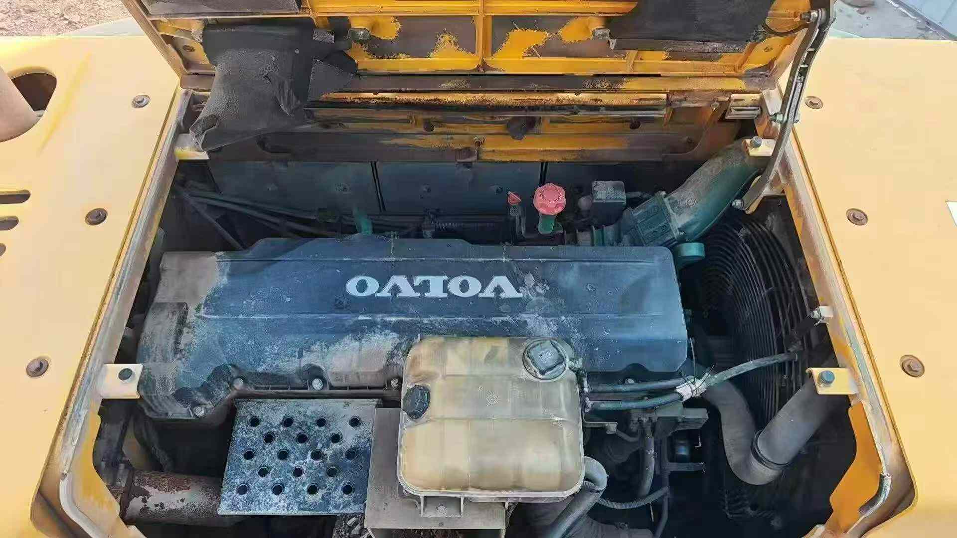 Buy Volvo EC480D Used Excavator / 3 Buy Volvo EC480D Used Excavator / 3