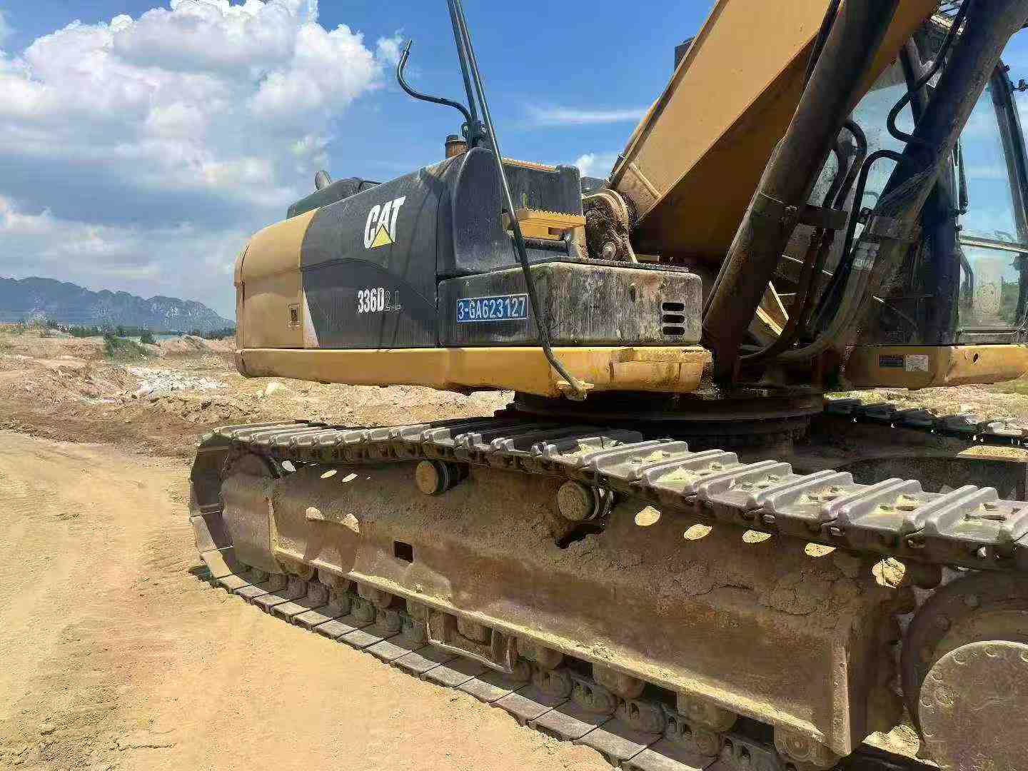Buy Caterpillar 336E Used Excavator / 3 Buy Caterpillar 336E Used Excavator / 3