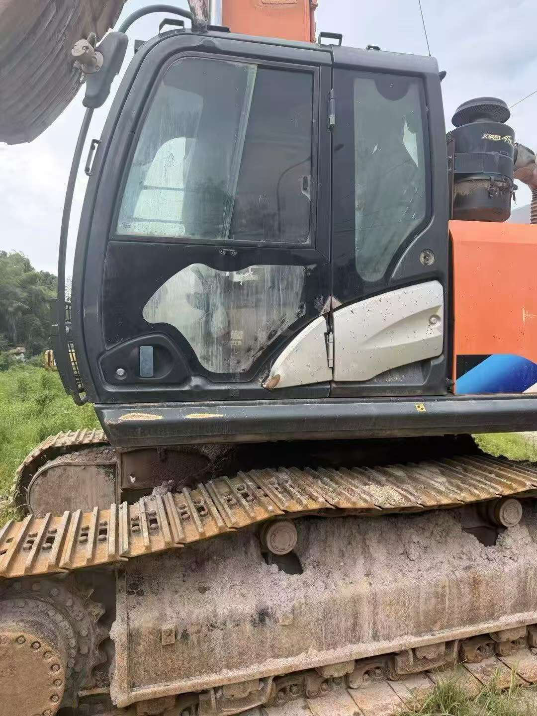 Buy Hitachi EX360-5 Used Excavator / 3 Buy Hitachi EX360-5 Used Excavator / 3
