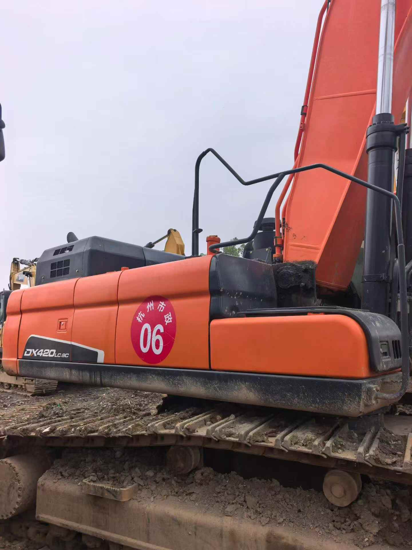 Buy Doosan DH420 Used Excavator / 6 Buy Doosan DH420 Used Excavator / 6