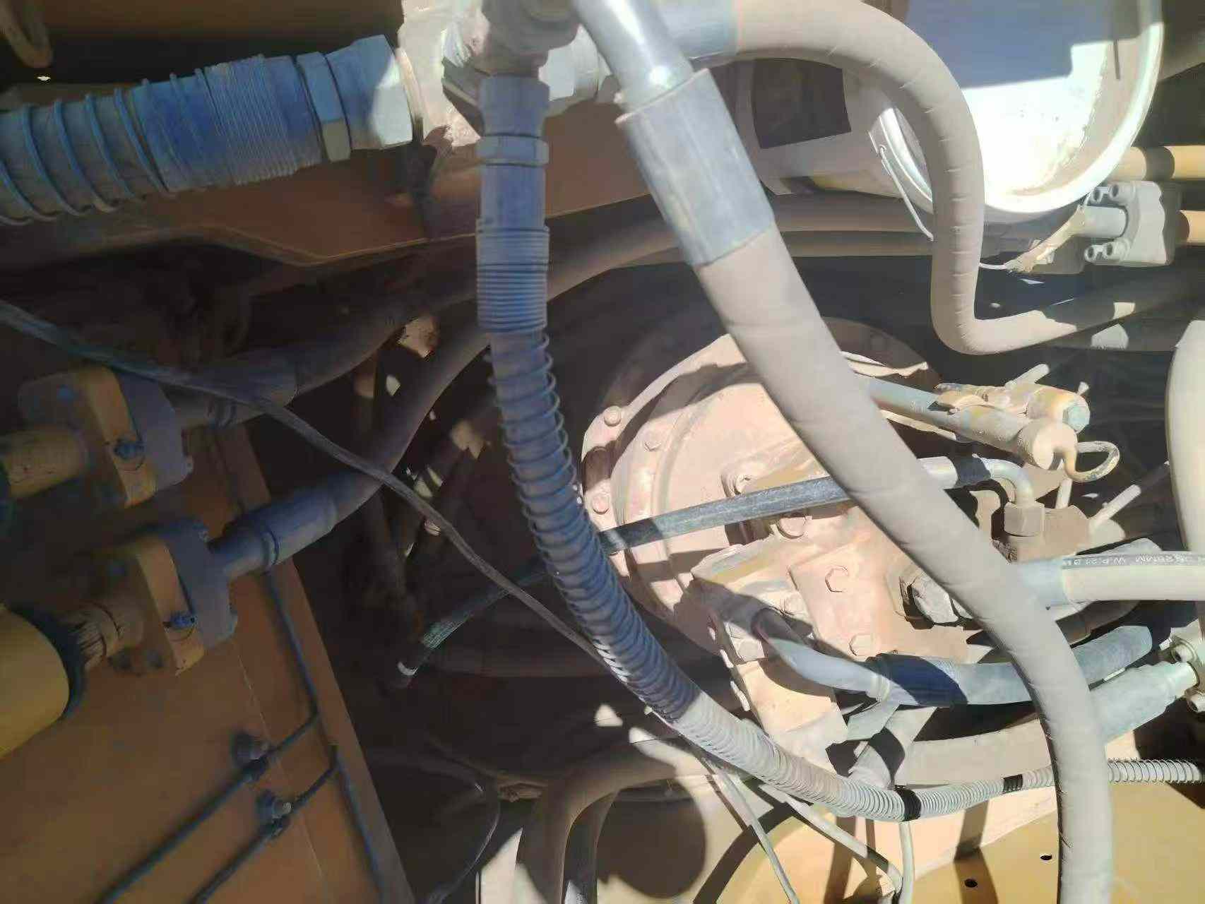 Buy Caterpillar 340D2L Used Excavator / 2 Buy Caterpillar 340D2L Used Excavator / 2