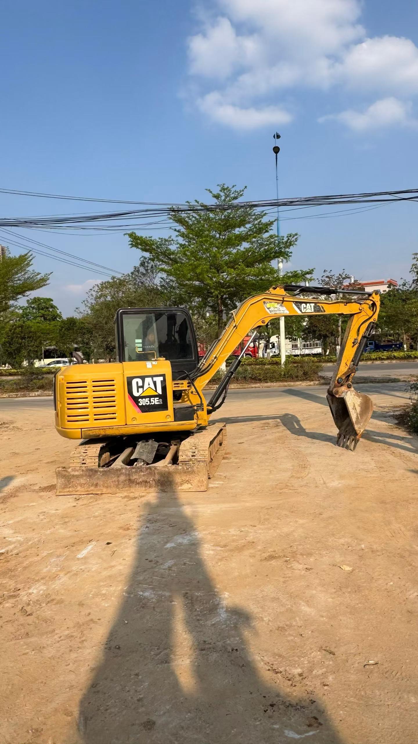 Buy Caterpillar 305.5 Used Excavator / 4 Buy Caterpillar 305.5 Used Excavator / 4