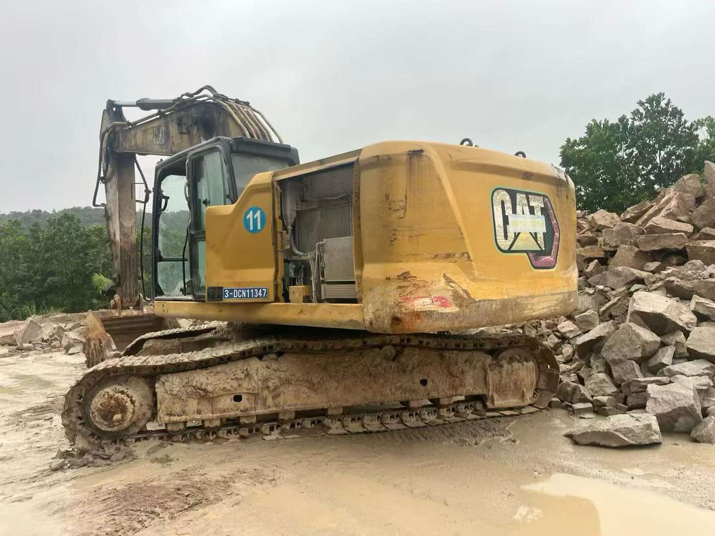 Buy Caterpillar 330B Used Excavator / 5 Buy Caterpillar 330B Used Excavator / 5