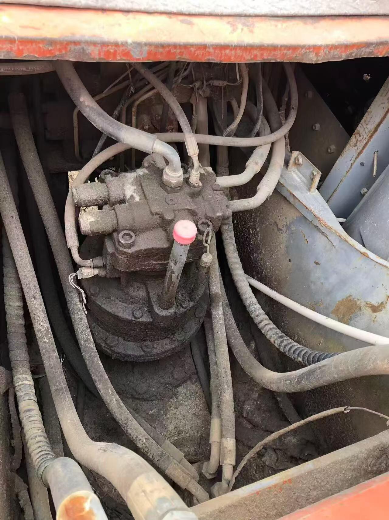 Buy Hitachi ZX200-6 Used Excavator / 7 Buy Hitachi ZX200-6 Used Excavator / 7