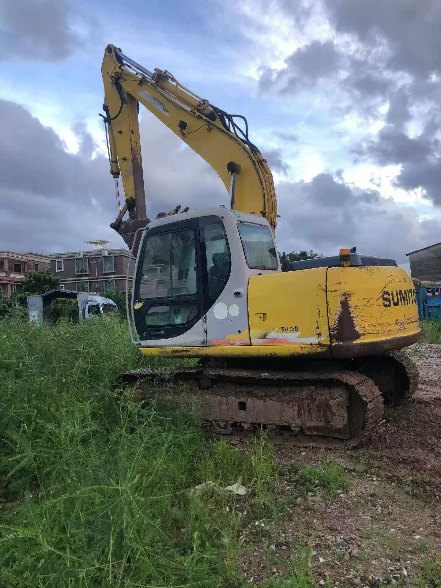 Buy Sumitomo SH120-3 Used Excavator / 2 Buy Sumitomo SH120-3 Used Excavator / 2