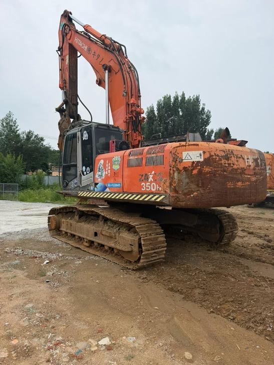 Buy Hitachi EX350 Used Excavator / 1