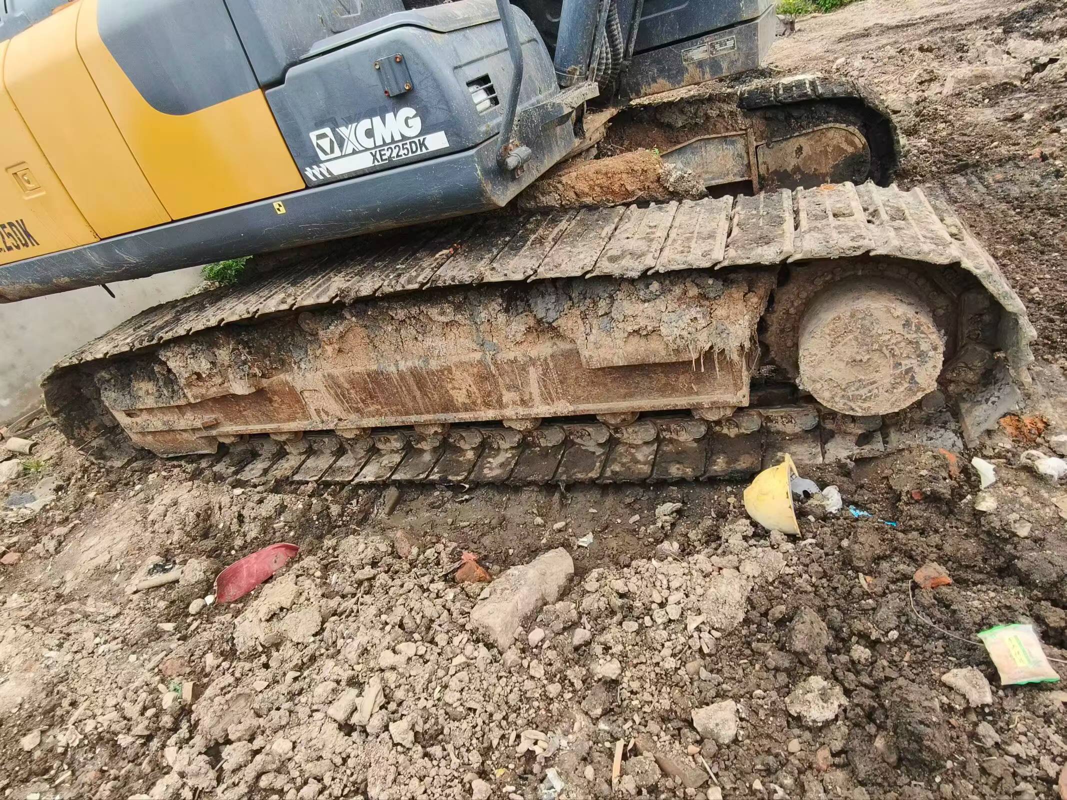 شراء حفارة XCMG LW200 مستعملة / 8