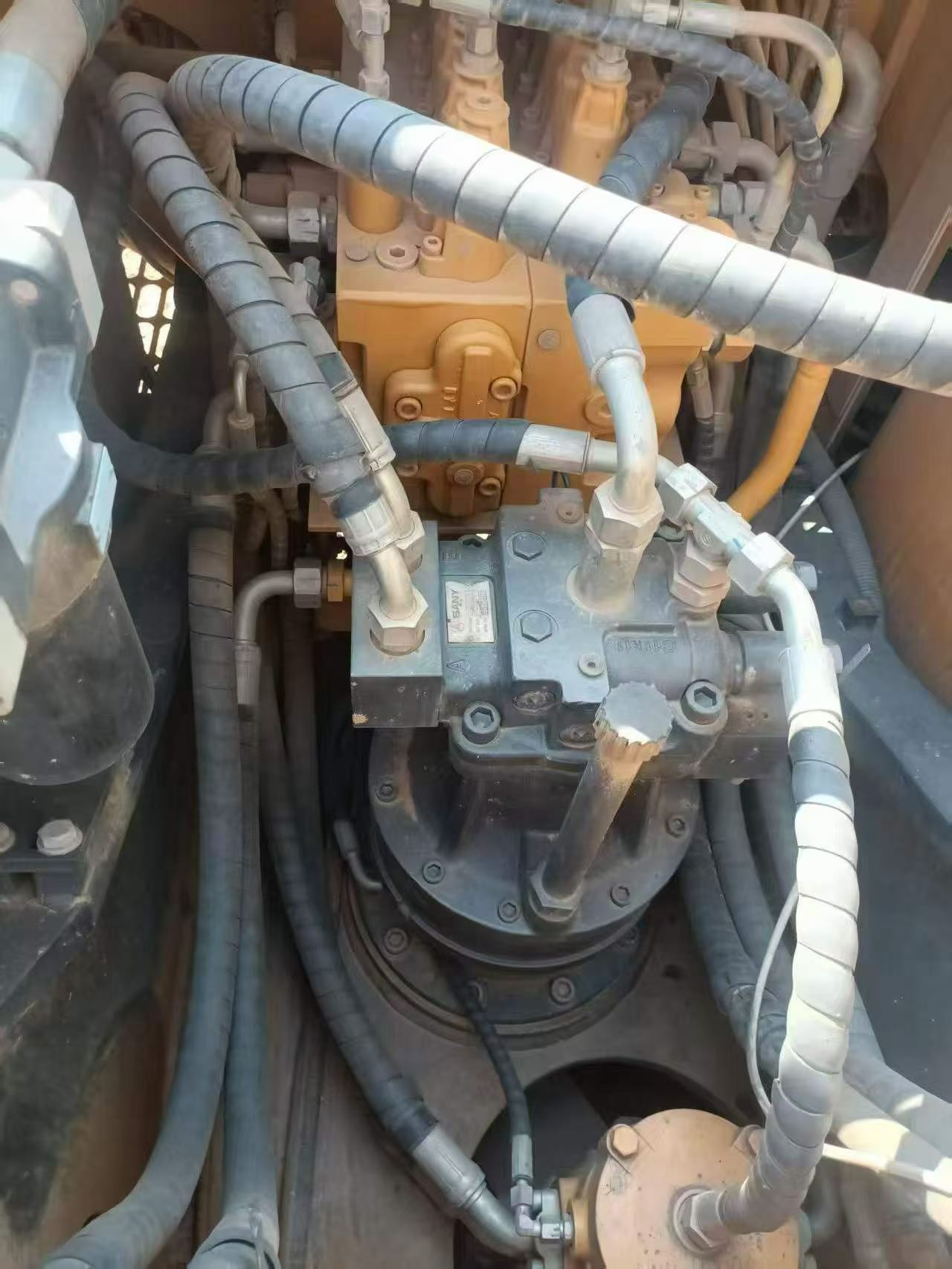Buy Sany SY135 Used Excavator / 3 Buy Sany SY135 Used Excavator / 3