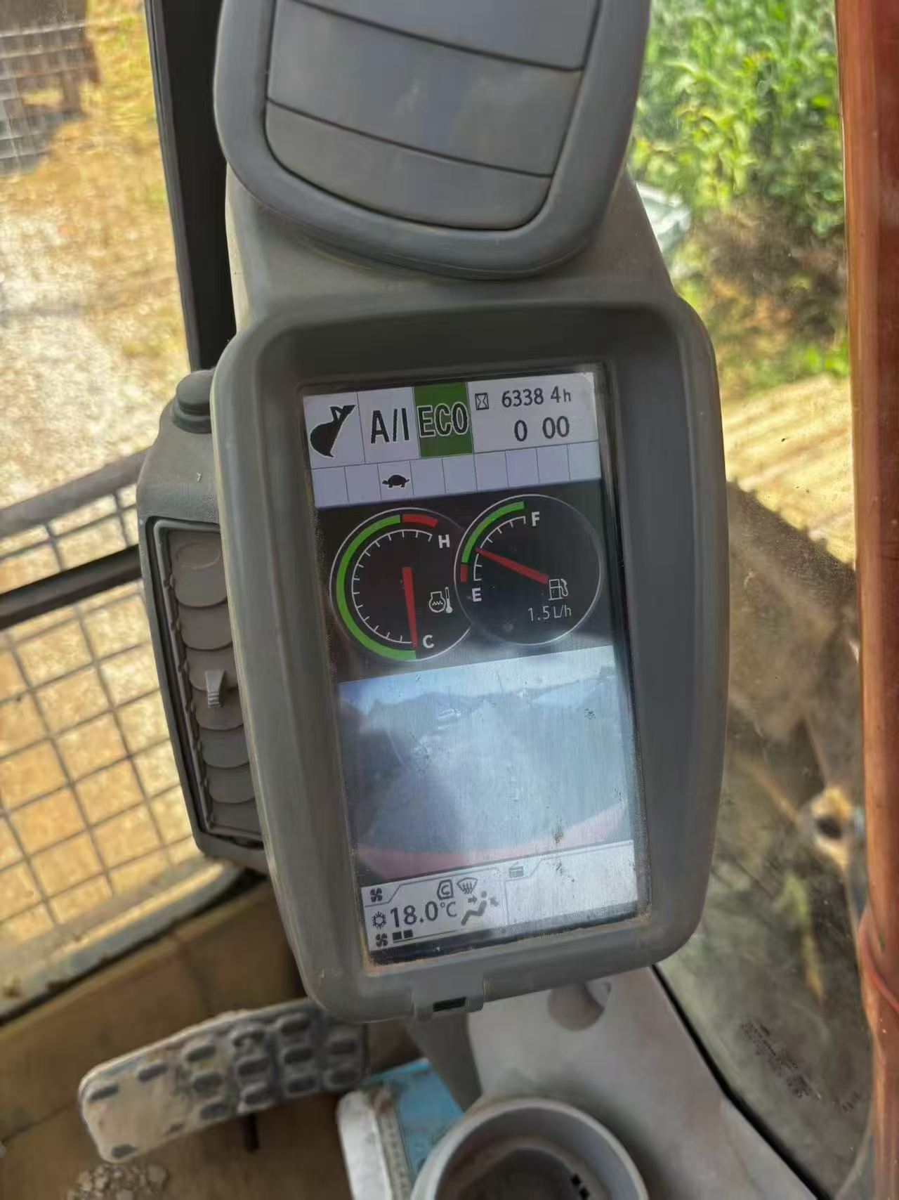 Buy Hitachi EX210 Used Excavator / 9 Buy Hitachi EX210 Used Excavator / 9