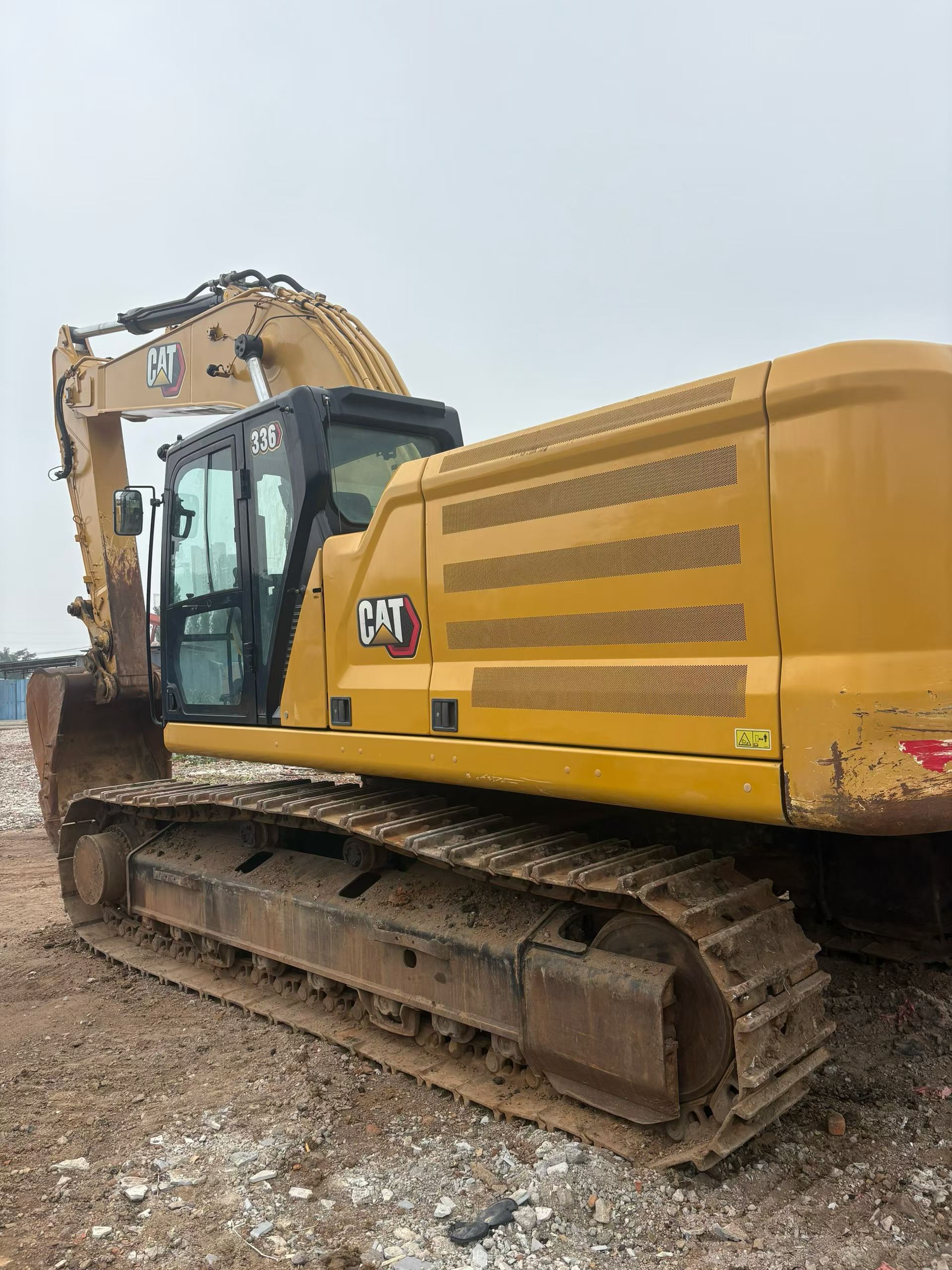 Buy Caterpillar 336E Used Excavator / 1