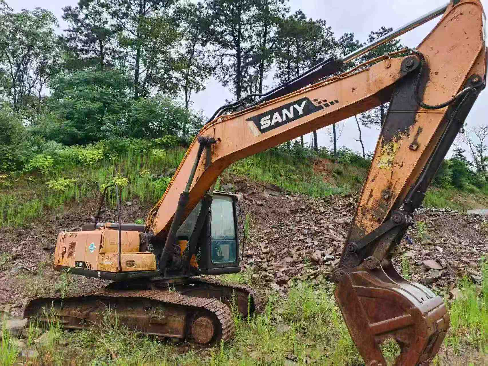 Buy Sany SY195C Used Excavator / 1