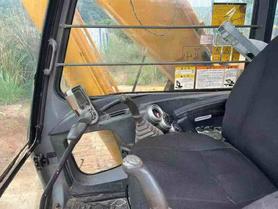 Buy Kato HD820R Used Excavator / 4 Buy Kato HD820R Used Excavator / 4