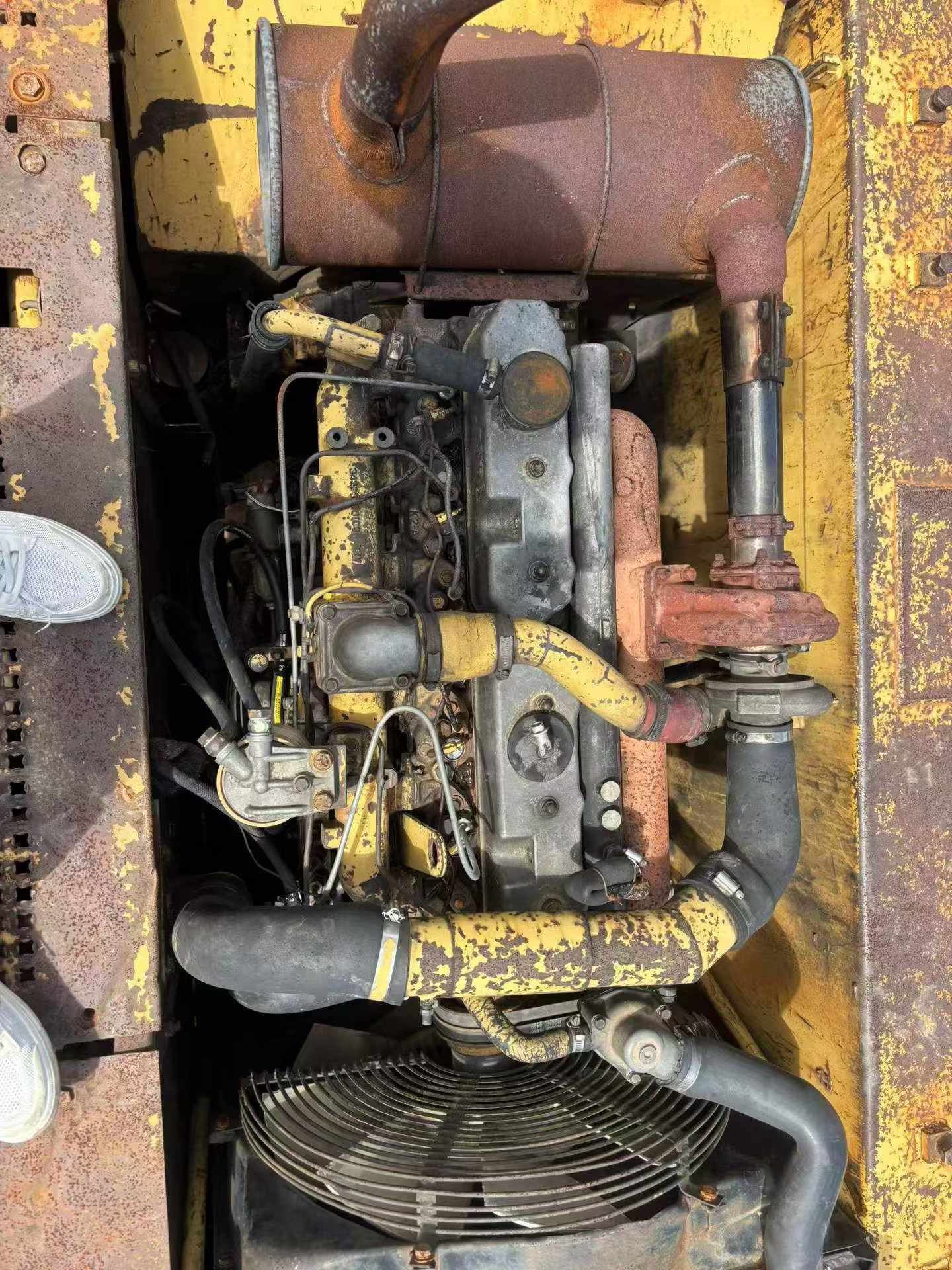 Buy Caterpillar 320V1 Used Excavator / 2 Buy Caterpillar 320V1 Used Excavator / 2