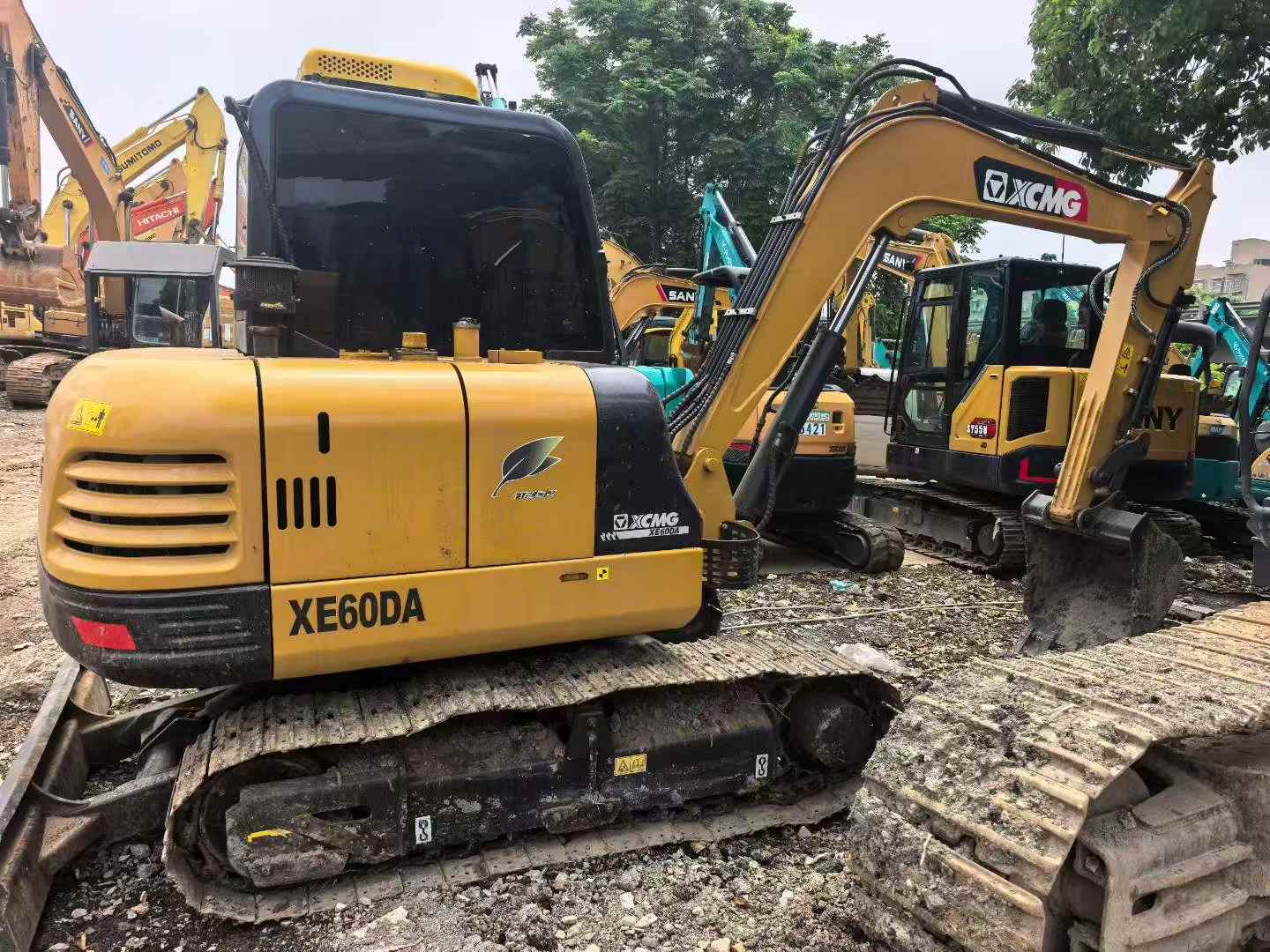 Buy XCMG LW60G Used Loader / 3 Buy XCMG LW60G Used Loader / 3