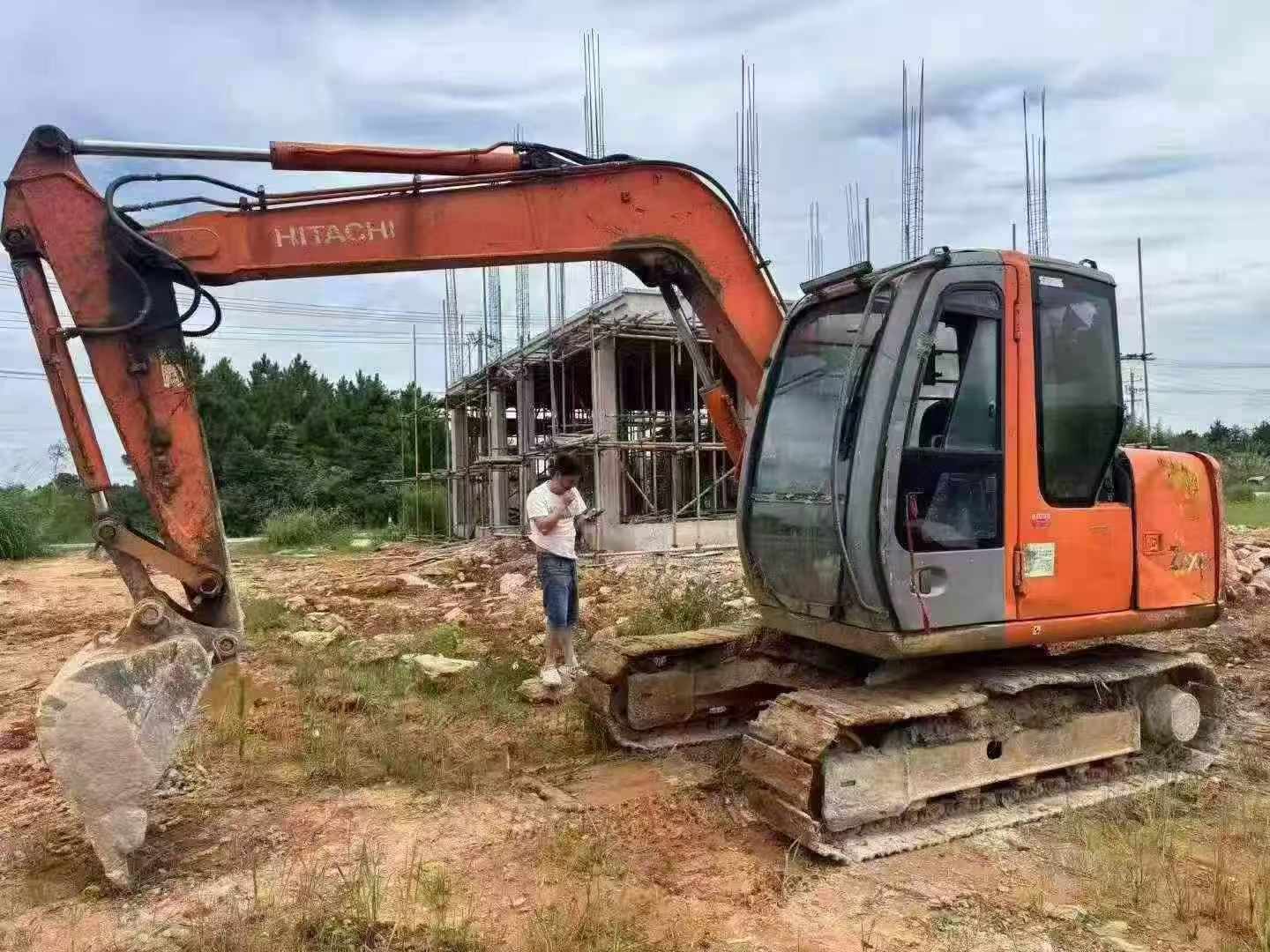 Купить Подержанный Экскаватор Hitachi EX70 / 2 Купить Подержанный Экскаватор Hitachi EX70 / 2