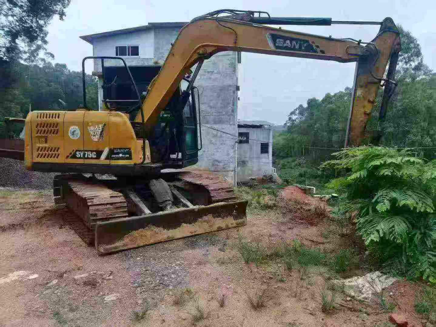 Buy Sany SY75 Used Excavator / 3