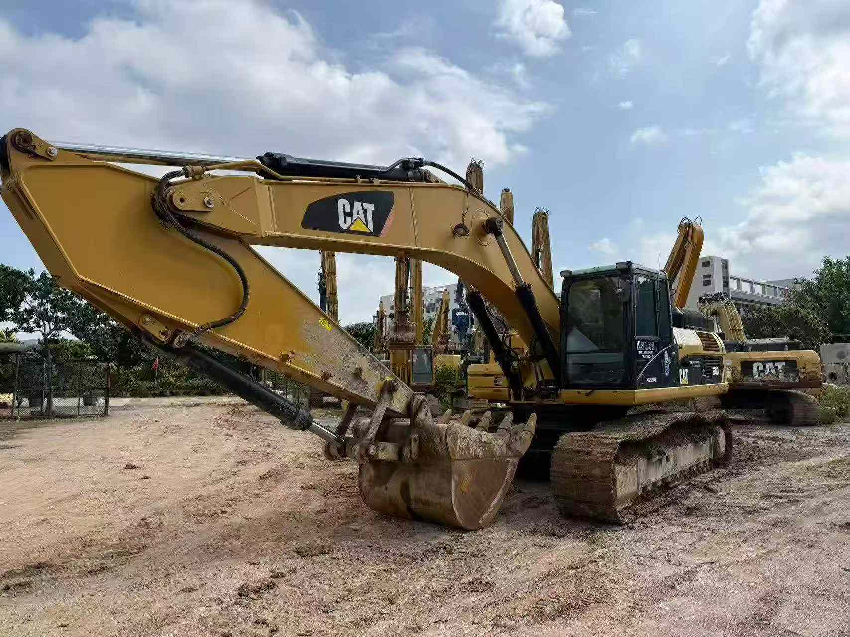 Buy Caterpillar 336E Used Excavator / 2 Buy Caterpillar 336E Used Excavator / 2