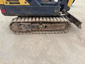 Buy Caterpillar CT18 Used Excavator / 8 Buy Caterpillar CT18 Used Excavator / 8