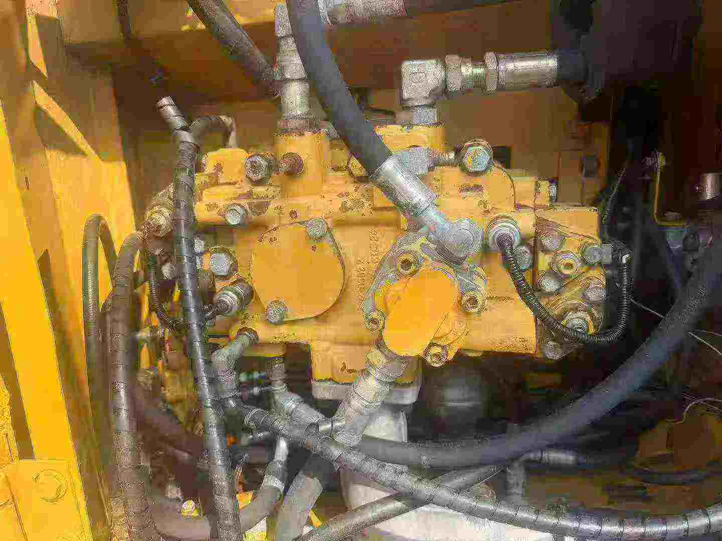 Buy Caterpillar 312C Used Excavator / 6 Buy Caterpillar 312C Used Excavator / 6