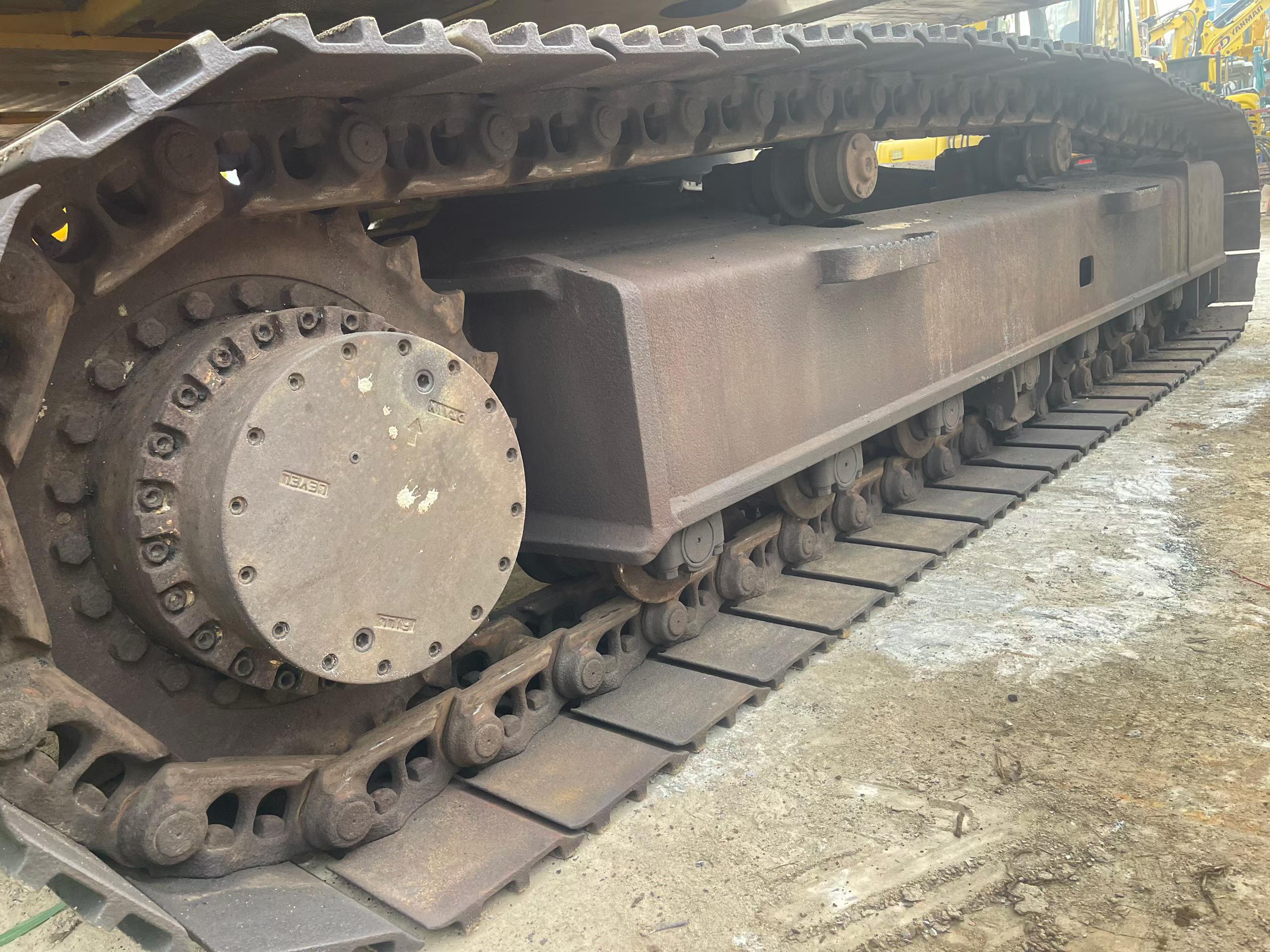 Buy Kato HD1430-7 Used Excavator / 9 Buy Kato HD1430-7 Used Excavator / 9
