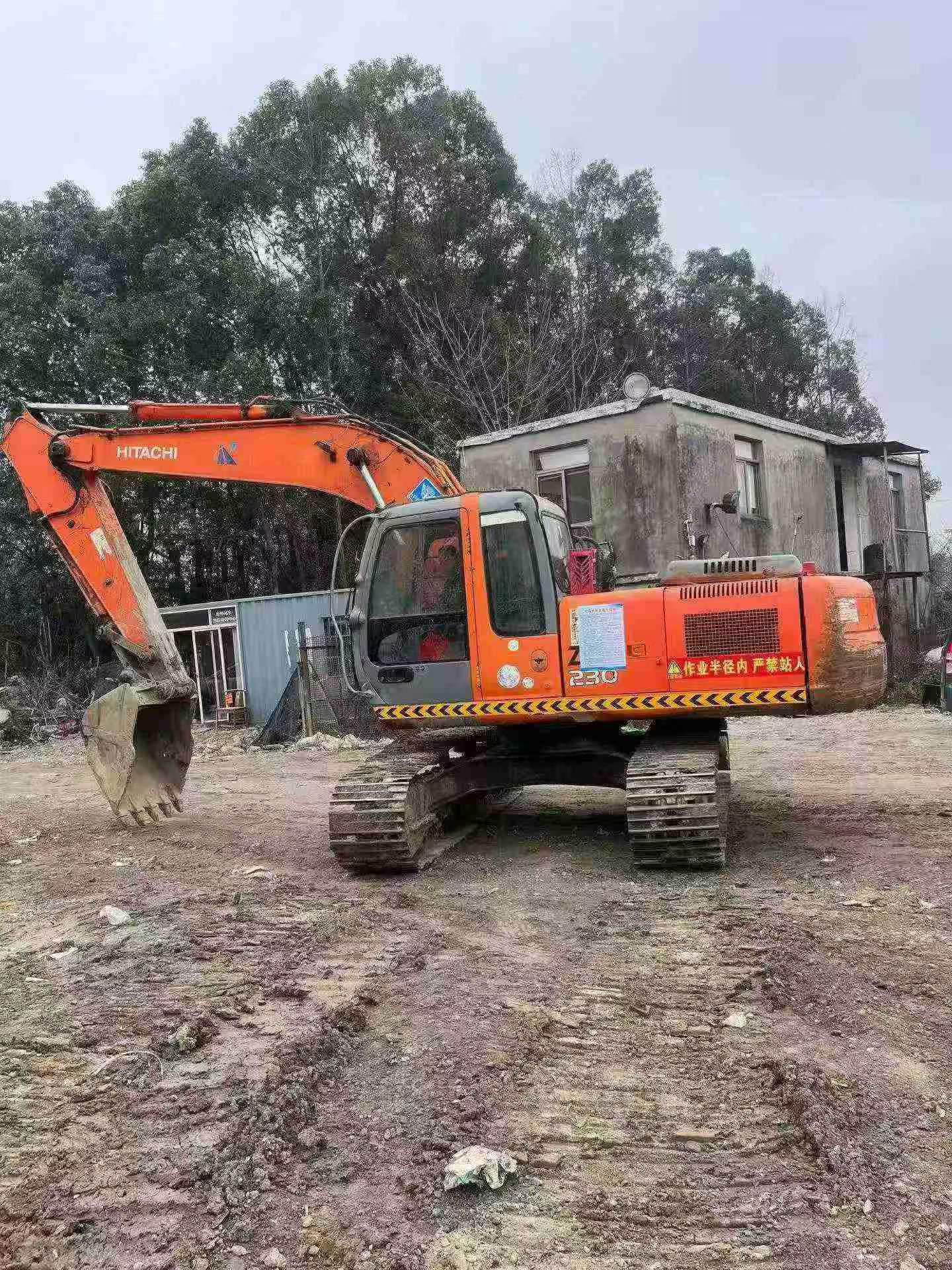 Buy Hitachi EX200 Used Excavator Buy Hitachi EX200 Used Excavator