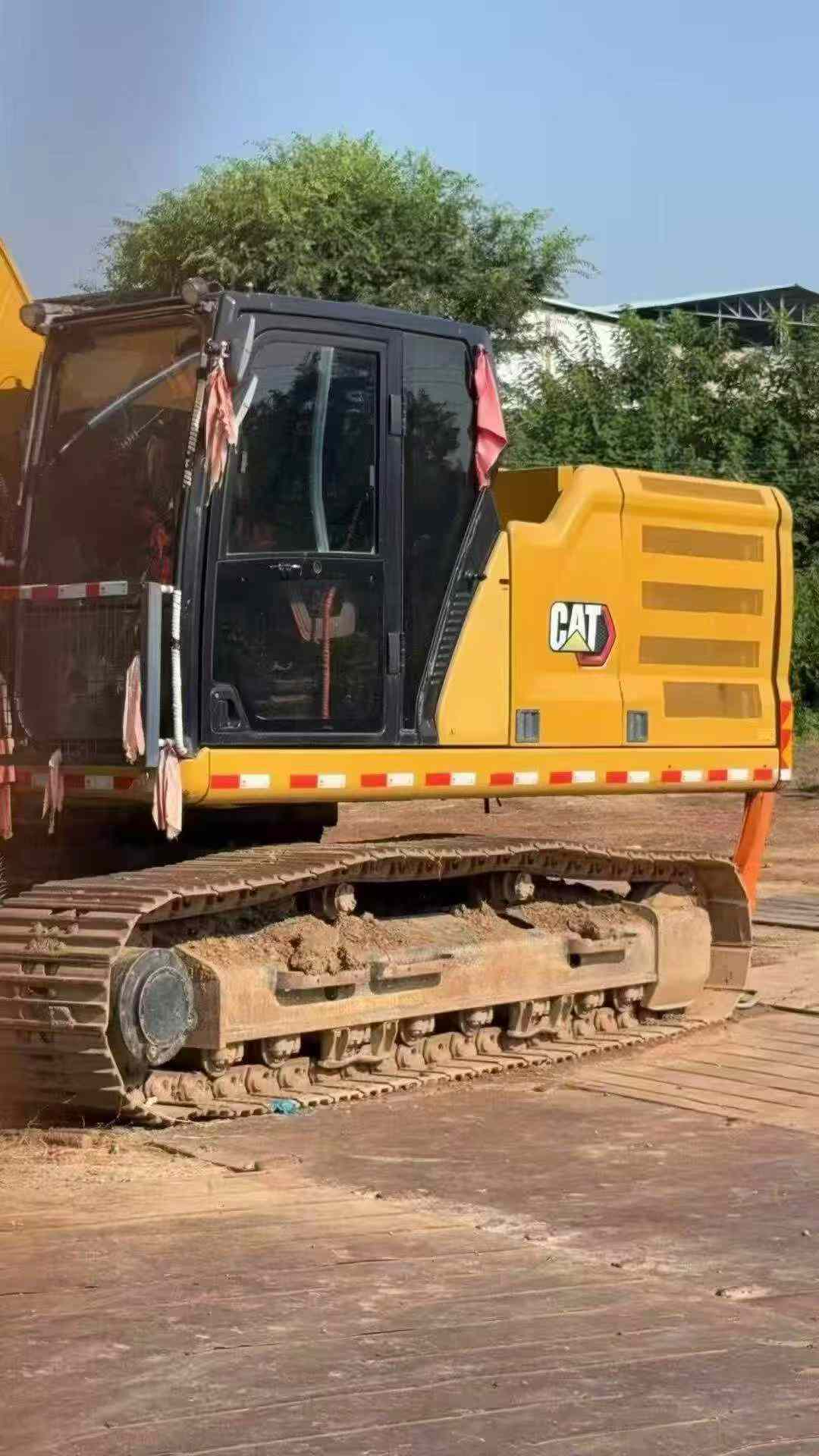 Buy Caterpillar 326DL Used Excavator / 5 Buy Caterpillar 326DL Used Excavator / 5