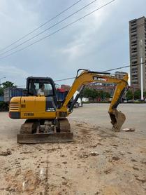 Buy XCMG LW60G Used Excavator / 3 Buy XCMG LW60G Used Excavator / 3