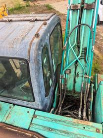 Buy Kobelco SK130 Used Excavator / 2 Buy Kobelco SK130 Used Excavator / 2