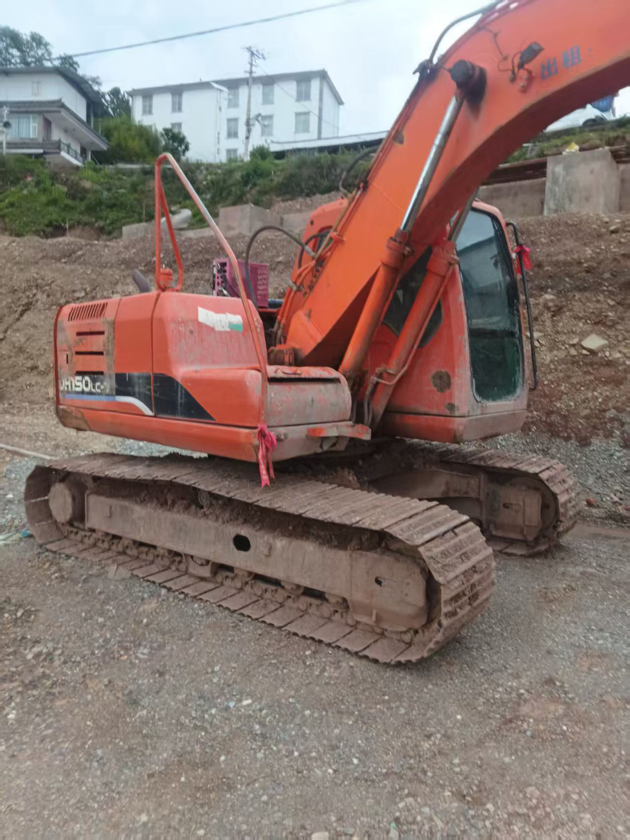 Buy Doosan DH150 Used Excavator / 5 Buy Doosan DH150 Used Excavator / 5