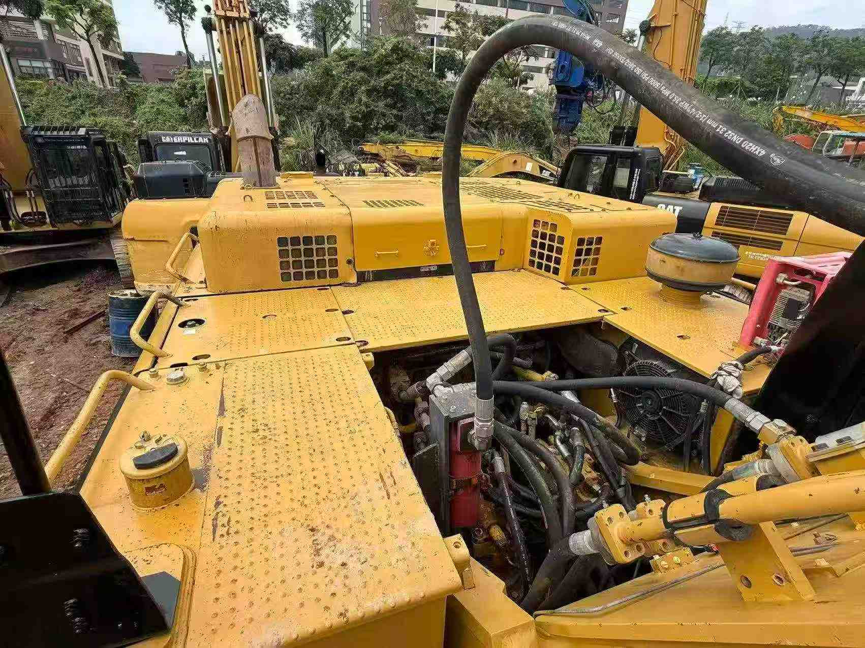 Buy Caterpillar 349E Used Excavator / 8 Buy Caterpillar 349E Used Excavator / 8