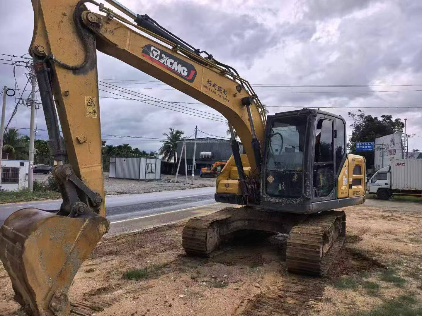 Buy XCMG Used Excavator / 3