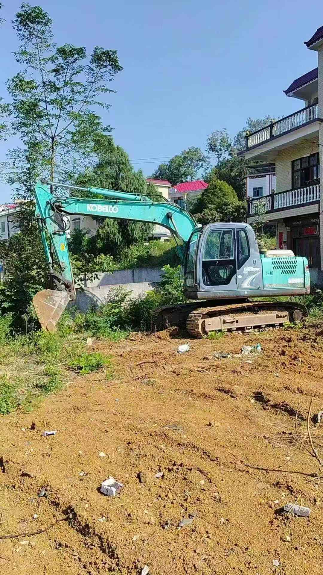 Buy Kobelco SK130 Used Excavator / 5