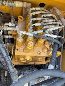 Buy Sany SY125C Used Excavator / 3 Buy Sany SY125C Used Excavator / 3
